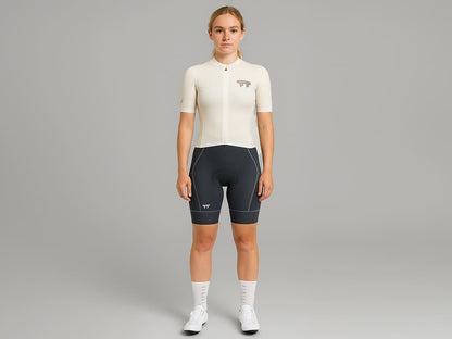 a Line Women's Cargo Bib Shorts 女款輕量口袋車褲 / 炭灰