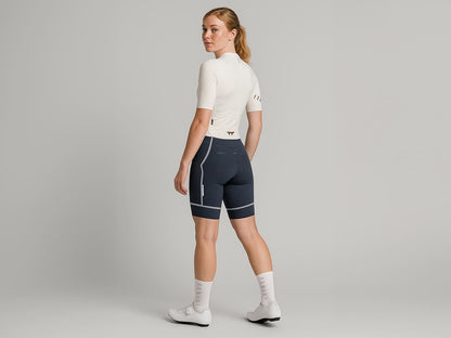 a Line Women's Cargo Bib Shorts 女款輕量口袋車褲 / 炭灰