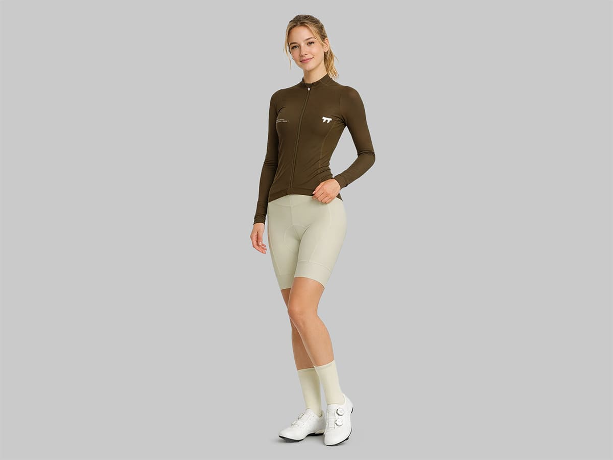 a Line Women's Apex Cargo Bib Shorts 女款口袋車褲 / 米白