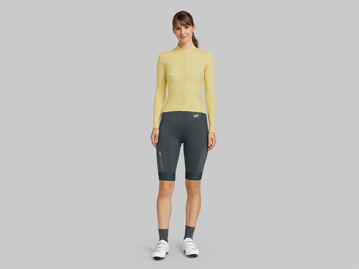 a Line Women's Apex Cargo Bib Shorts 女款口袋車褲 / 炭灰