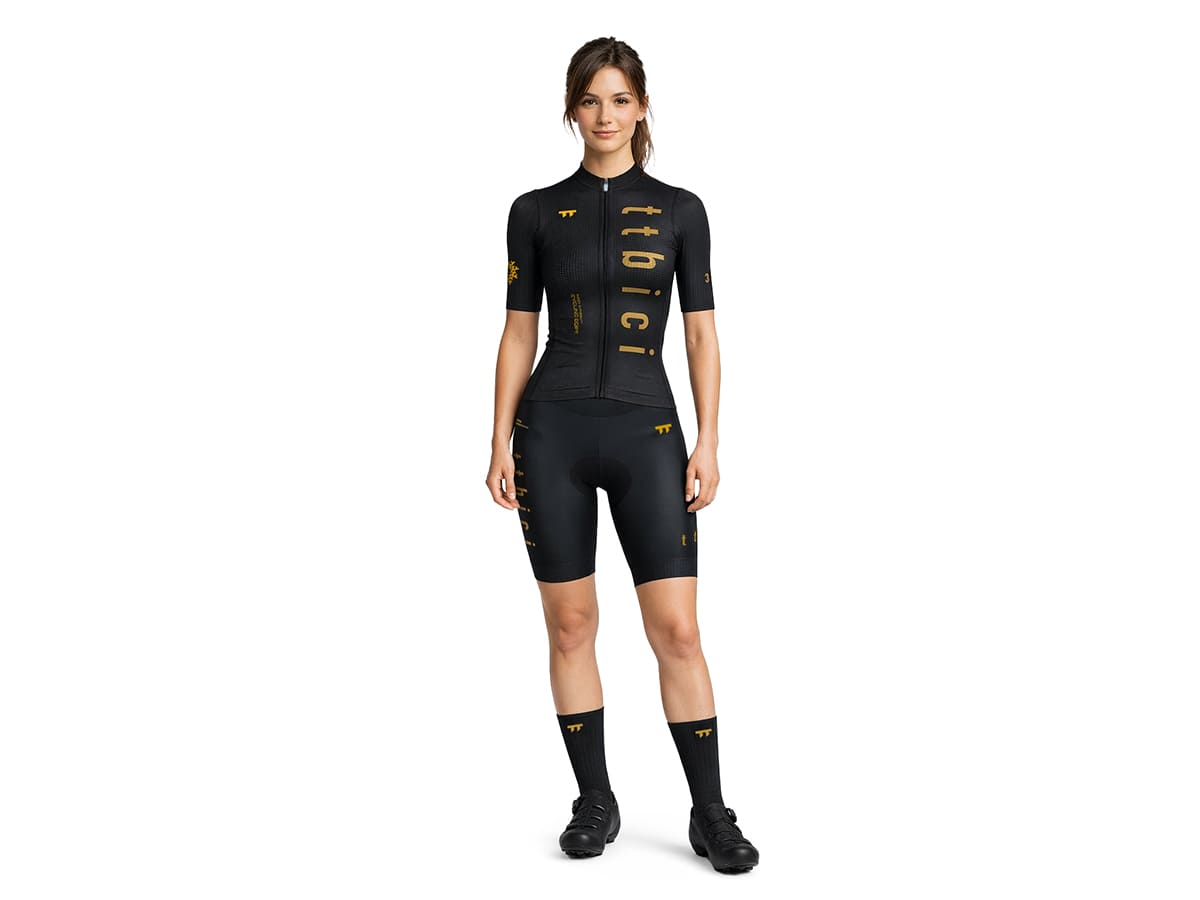 a Line Women' Stay Gold Bib Shorts / Black
