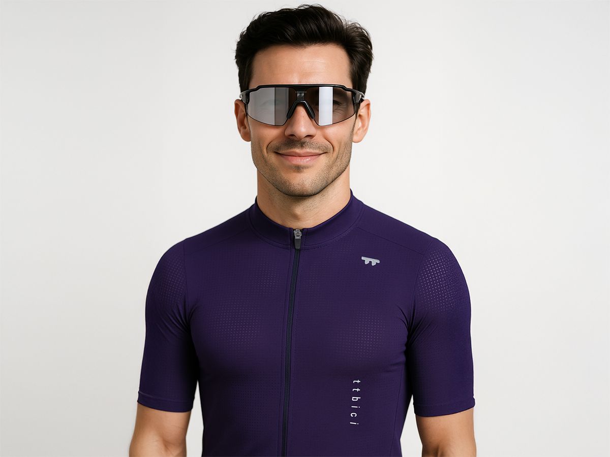 A-2 Performance Sunglasses 競速運動眼鏡 / 透明黑色+變色鏡片 (CAT 0 - 3)