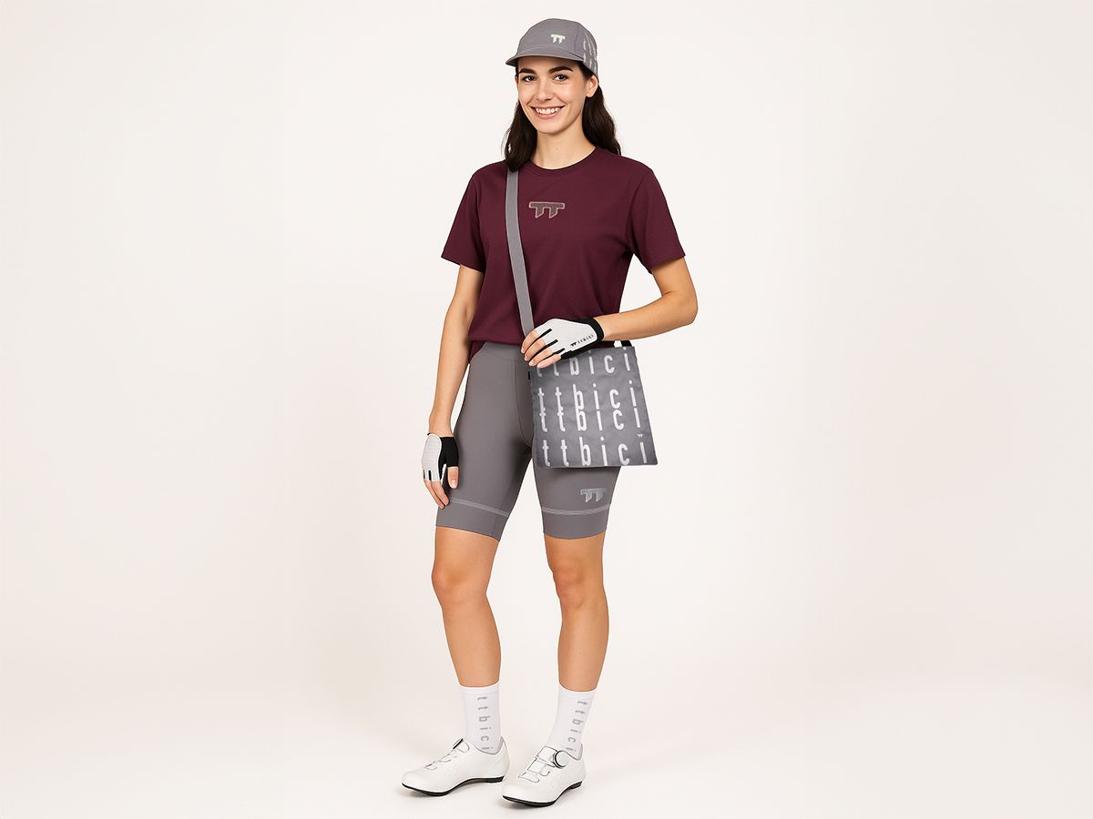 u Line Tech T-shirt / Rum Brown