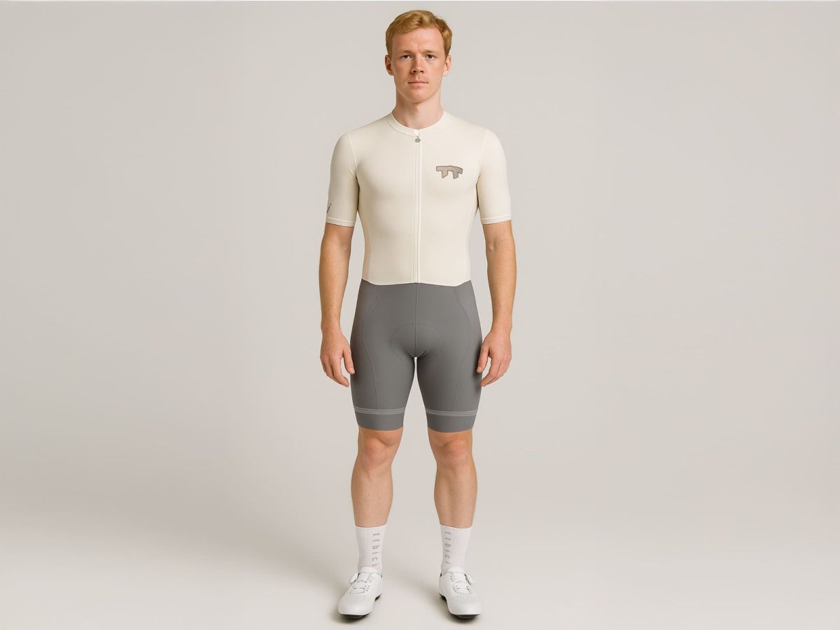 e Line Men's Classic Bib Shorts / Grey
