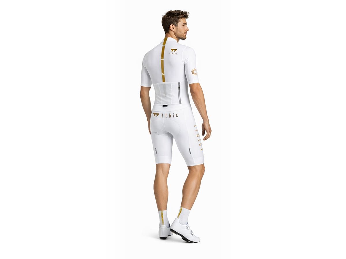 เสื้อจักรยานแอโร่ผู้ชาย รุ่น Stay Gold / สีดำ